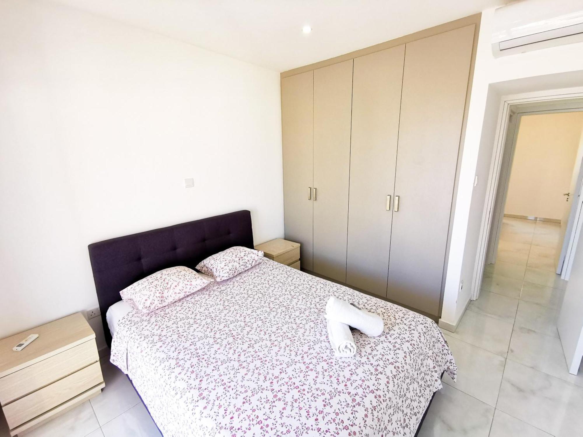 لارنكا Sunny Daze Seaview Apartment المظهر الخارجي الصورة