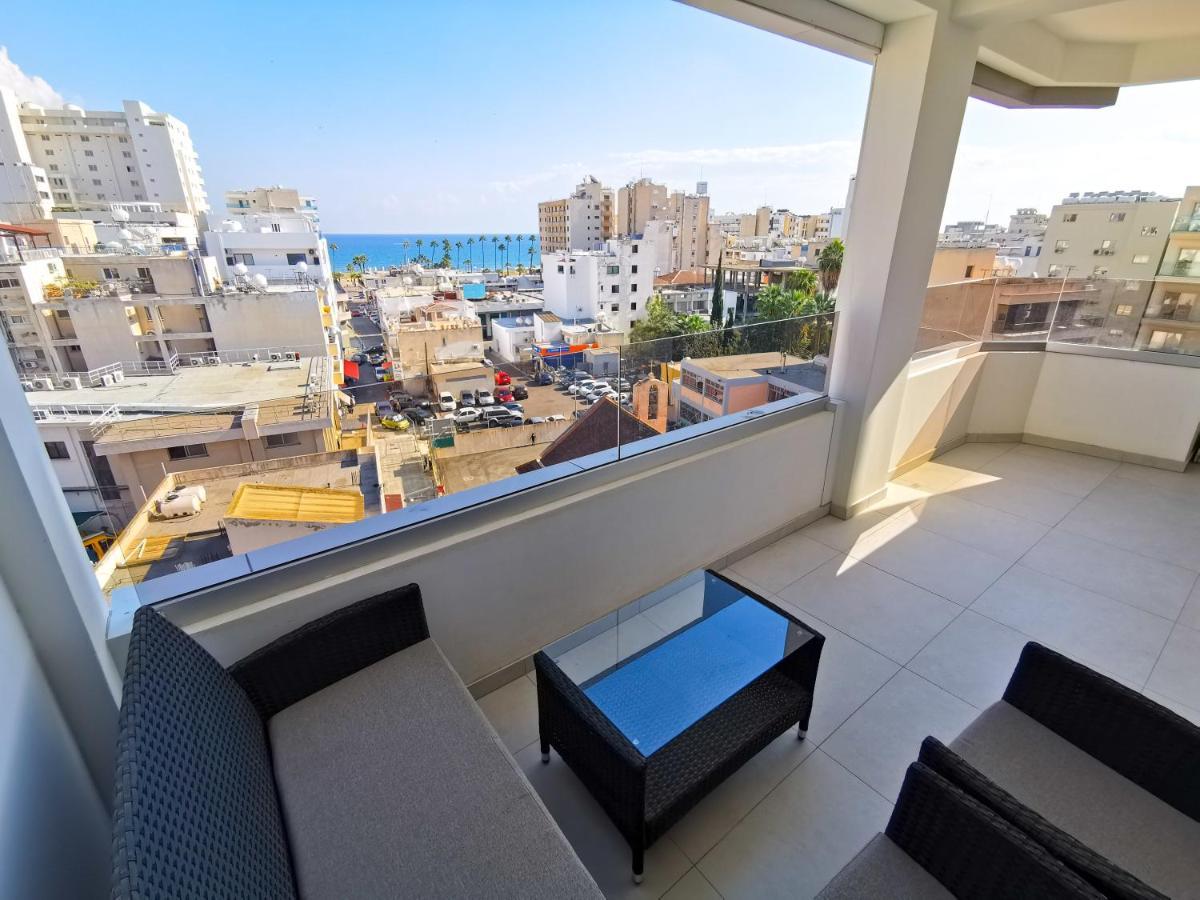 لارنكا Sunny Daze Seaview Apartment المظهر الخارجي الصورة