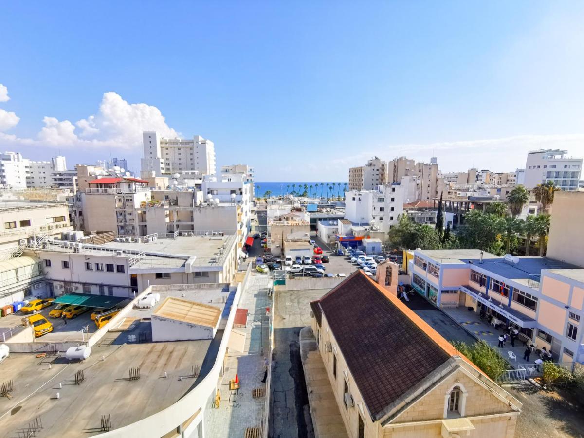 لارنكا Sunny Daze Seaview Apartment المظهر الخارجي الصورة